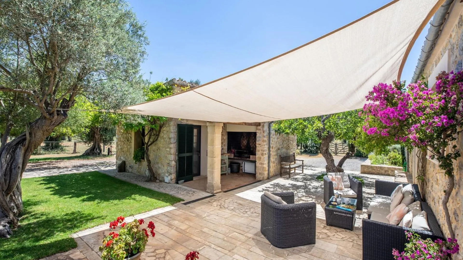 Country House Near Platja De Muro Selva  Selva (Mallorca)